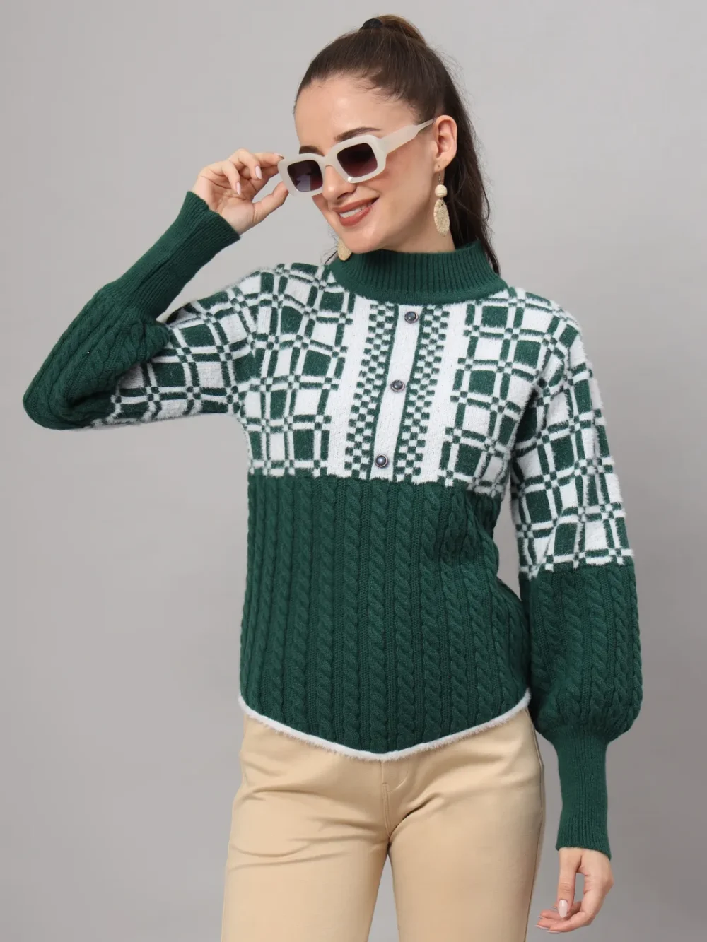 Colour Blocked Cubic Design With long Cuffs Knitted Woollen Top & Sweater