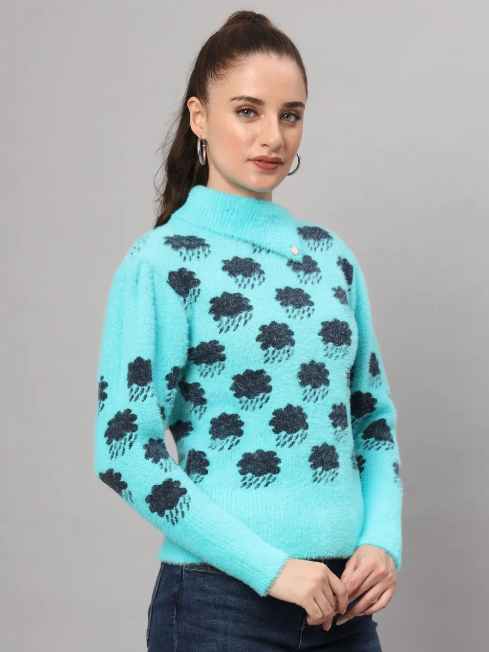 Custom-Tailored Woollen Knitted Sweater & Top