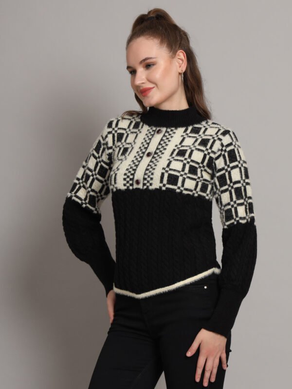 Black & Ivory Modern Nordic Short-Length Winter Sweater Top