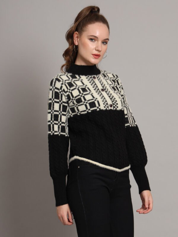 Black & Ivory Modern Nordic Short-Length Winter Sweater Top