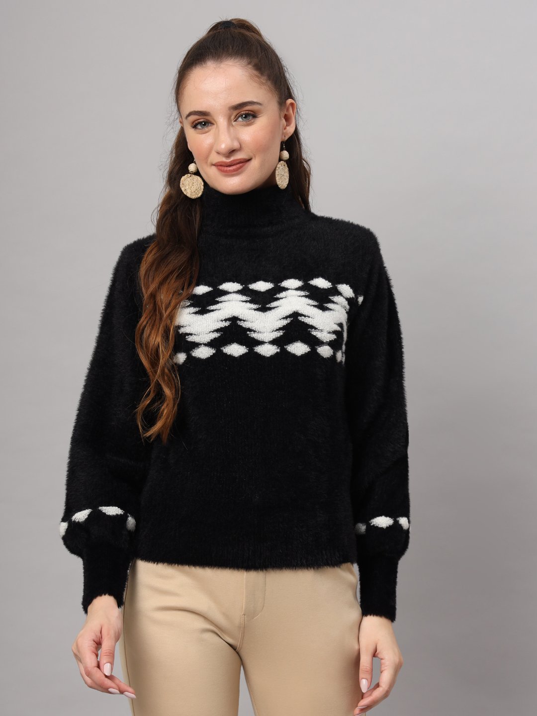 Women's black and white chevron pattern fuzzy knit short-length winter sweater top with long sleeves