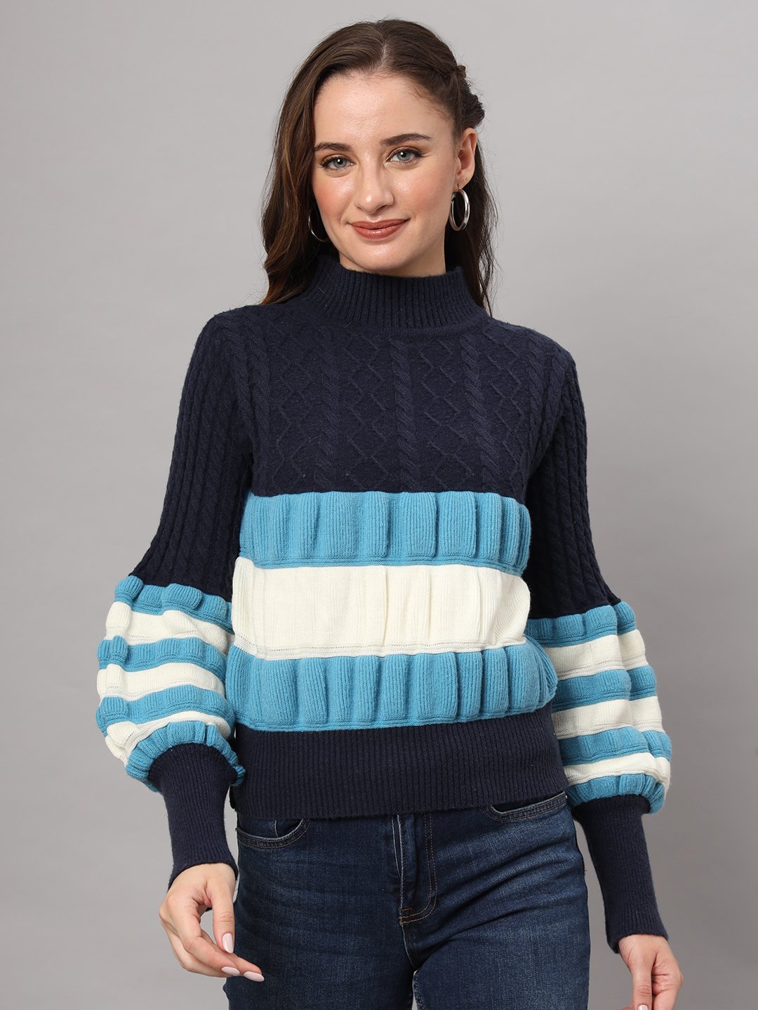 Women's navy, blue, and white colorblock chunky ribbed knit short-length winter sweater top with balloon sleeves