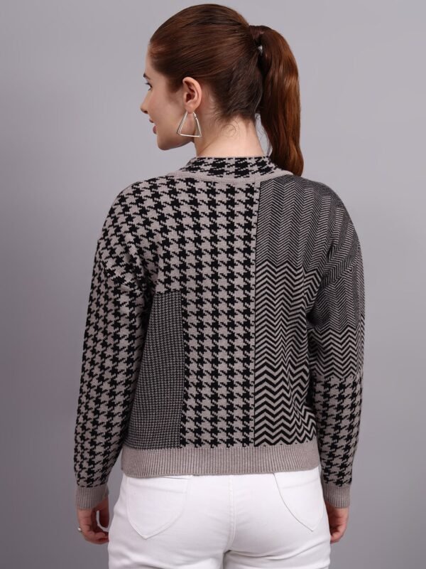 Turtle Neck Houndstooth Design Premium Acrylic Wool Women Knitted Top & Sweater