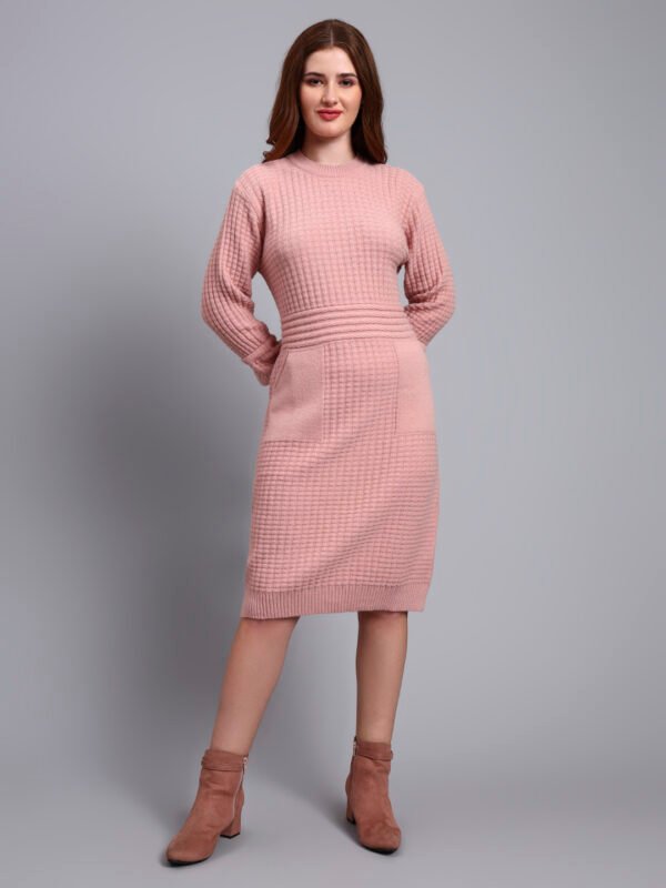 Women's Peach Textured Knit Midi Winter Dress with Pocket