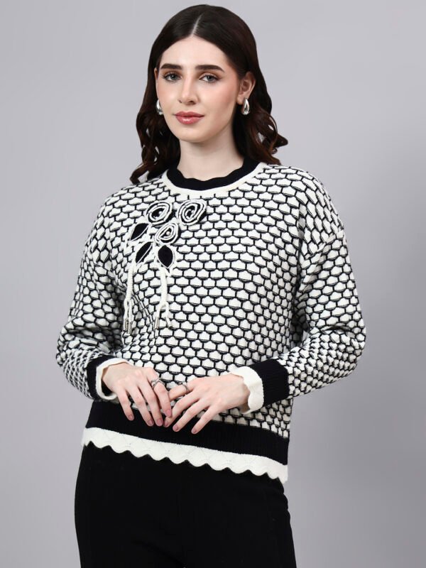 Round Neck Blocked Design With Premium Acrylic Wool Women Knitted Top & Sweater